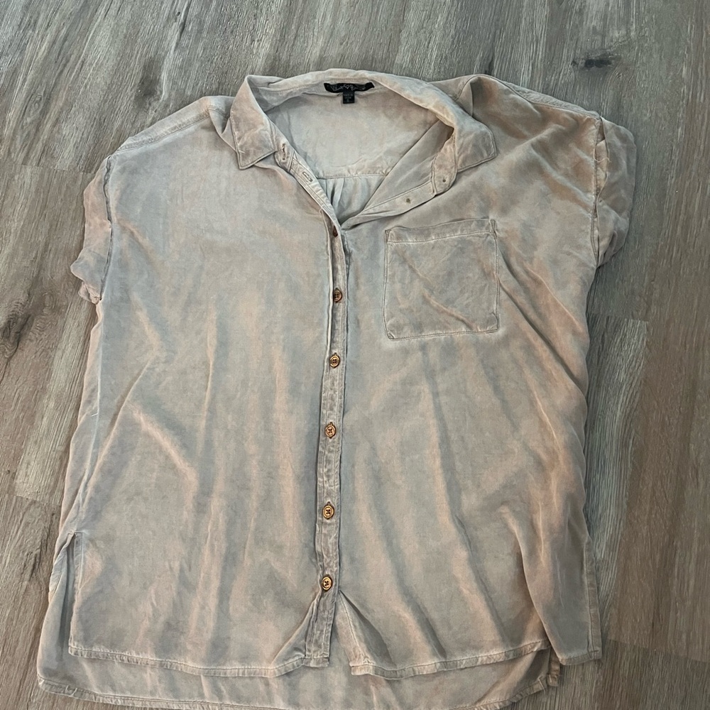 Velvet Heart Cream Button-Up Shirt Size S
